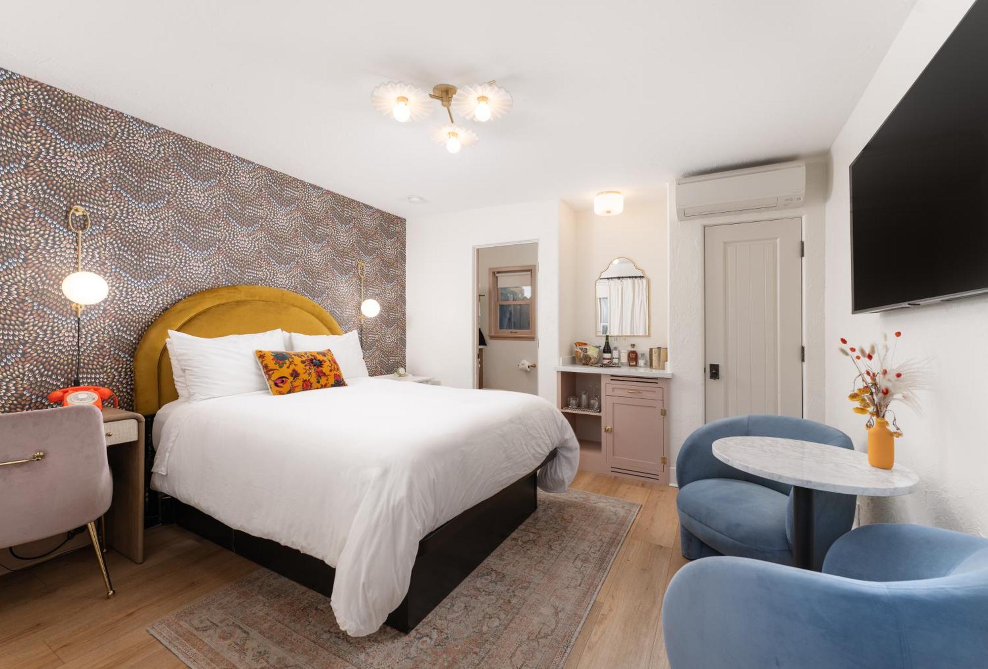 Petit Soleil - Bed, Breakfast And Bar Bed & Breakfast ซานหลุยส์ โอบิสโป ภายนอก รูปภาพ