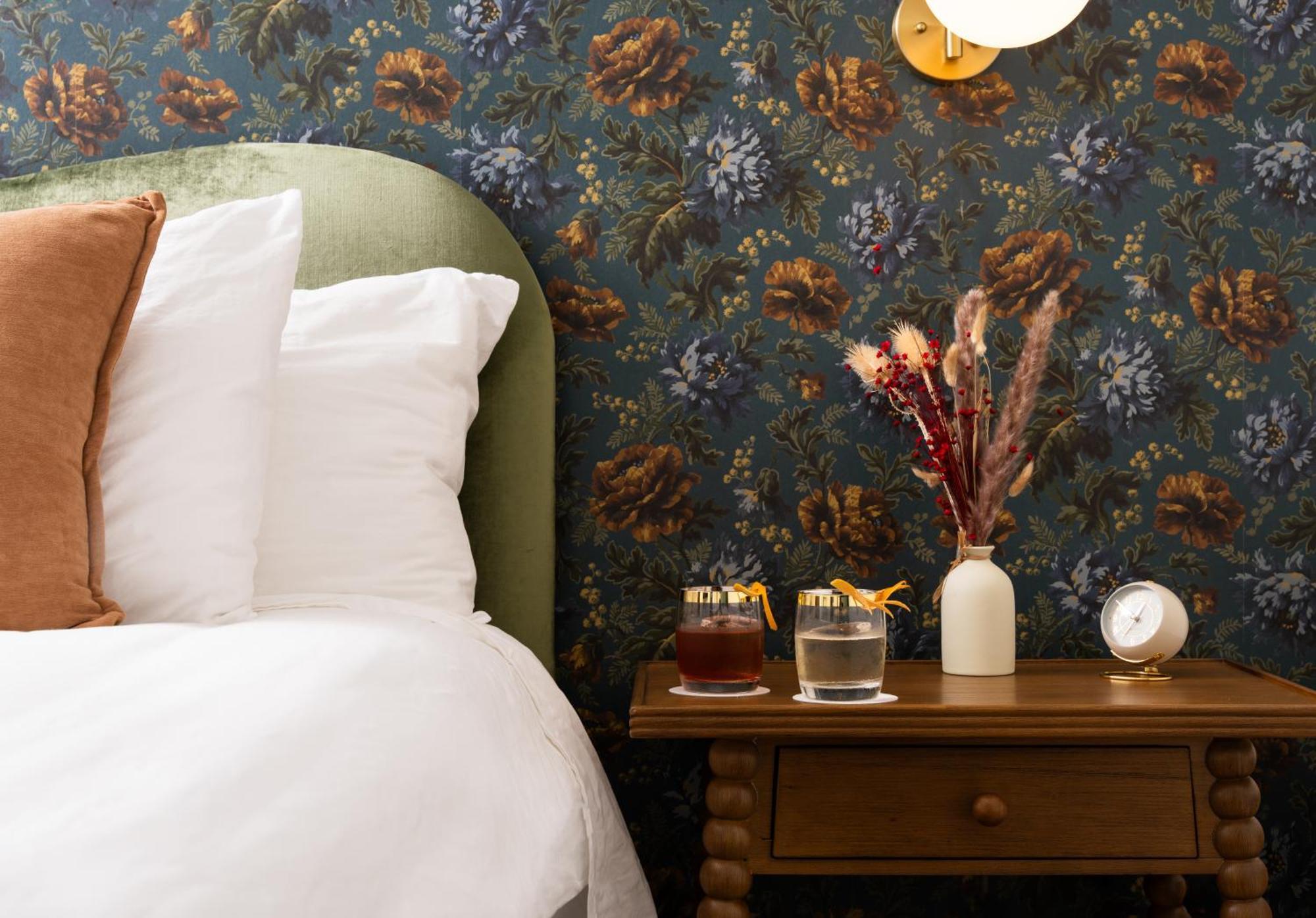 Petit Soleil - Bed, Breakfast And Bar Bed & Breakfast ซานหลุยส์ โอบิสโป ภายนอก รูปภาพ